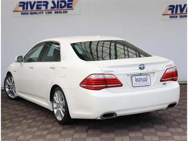 トヨタ クラウン　ハイブリッド ３．５ Ｇパッケージ H24年 (関東) 99