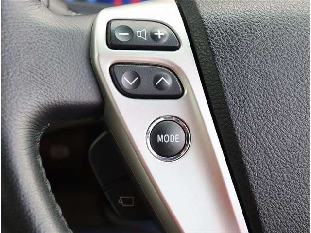 トヨタ クラウン　ハイブリッド ３．５ Ｇパッケージ H24年 (関東) 99