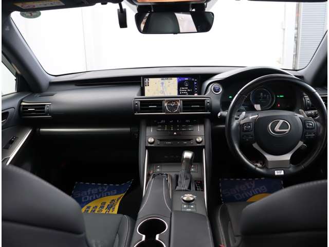 レクサス ＩＳ３００ｈ ３００Ｈ Ｆスポーツ ４ＷＤ H30年 (関東) 99