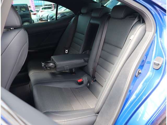 レクサス ＩＳ３００ｈ ３００Ｈ Ｆスポーツ ４ＷＤ H30年 (関東) 99