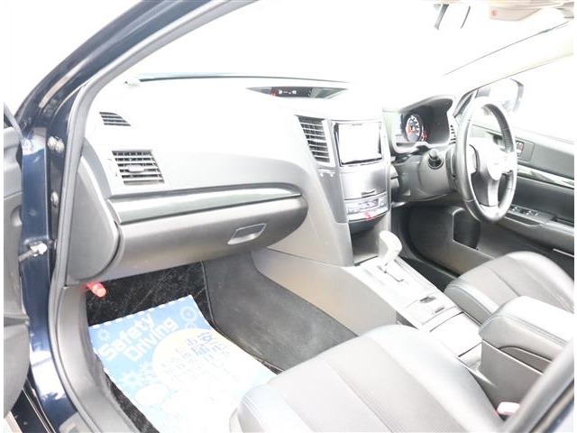 スバル レガシィツーリングワゴン ２．０ ＧＴ ＤＩＴ アイサイト ４ＷＤ H25年 (関東) 99