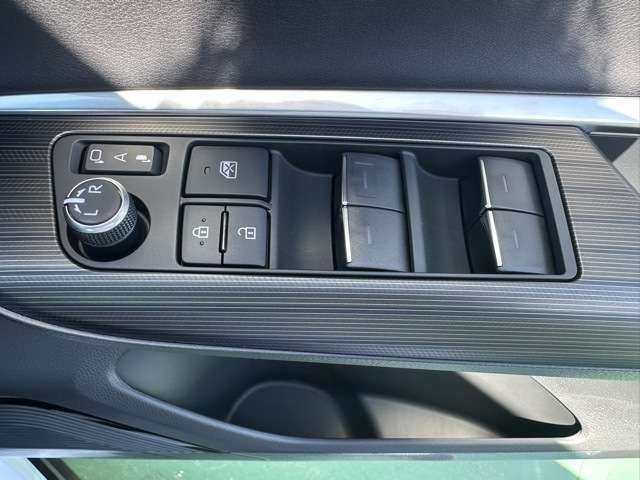 トヨタ ハリアー　ハイブリッド ２．５ ハイブリッド Ｇ R5年 (東海) 99