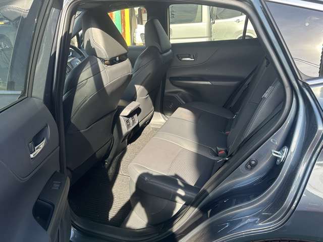 トヨタ ハリアー　ハイブリッド ２．５ ハイブリッド Ｅ－ＦＯＵＲ Ｚ レザーパッケージ ４ＷＤ R6年 (東海) 99