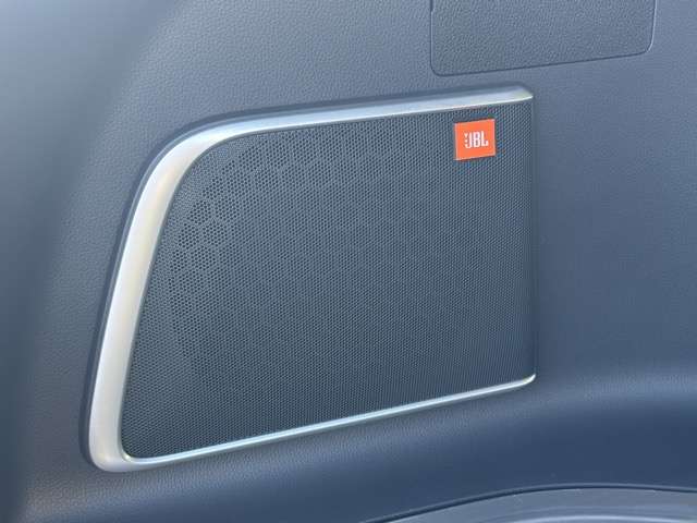 トヨタ ハリアー　ハイブリッド ２．５ ハイブリッド Ｅ－ＦＯＵＲ Ｚ レザーパッケージ ４ＷＤ R6年 (東海) 99