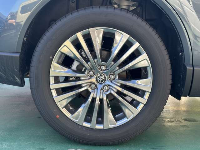 トヨタ ハリアー　ハイブリッド ２．５ ハイブリッド Ｅ－ＦＯＵＲ Ｚ レザーパッケージ ４ＷＤ R6年 (東海) 99