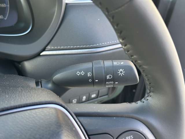 トヨタ ハリアー　ハイブリッド ２．５ ハイブリッド Ｅ－ＦＯＵＲ Ｚ レザーパッケージ ４ＷＤ R6年 (東海) 99