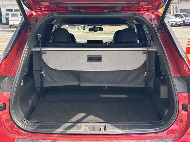 三菱 アウトランダーＰＨＥＶ ＰＨＥＶ ２．４ Ｐ ４ＷＤ R4年 (東海) 99