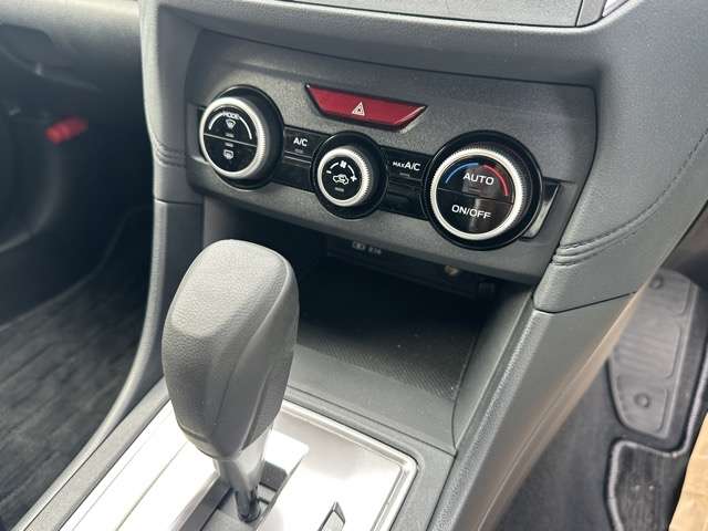 スバル インプレッサスポーツ １．６ｉ−Ｌ　アイサイト R2年 (東海) 99