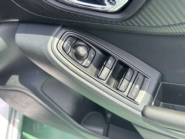 スバル インプレッサスポーツ １．６ Ｉ－Ｌ アイサイト ４ＷＤ R2年 (東海) 99