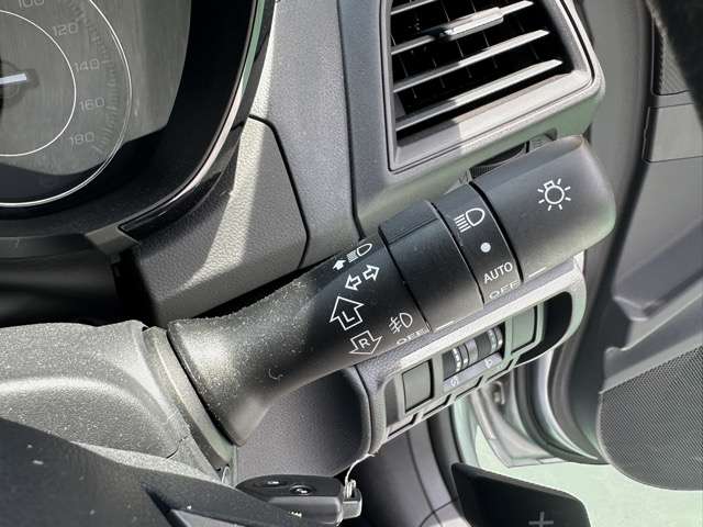 スバル インプレッサスポーツ １．６ Ｉ－Ｌ アイサイト ４ＷＤ R2年 (東海) 99