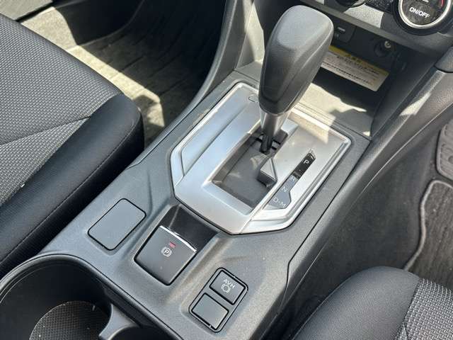 スバル インプレッサスポーツ １．６ Ｉ－Ｌ アイサイト ４ＷＤ R2年 (東海) 99