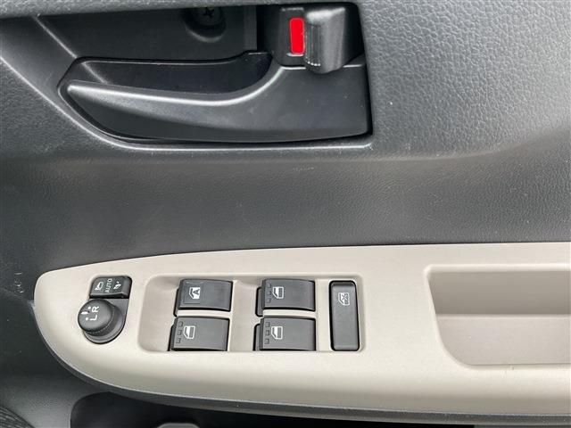 トヨタ パッソ １．０ モーダ Ｓ H28年 (東海) 99