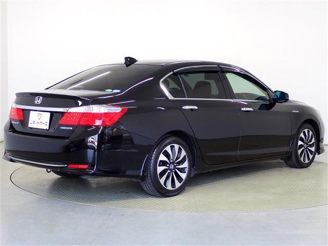 ホンダ アコード　ハイブリッド ２．０ ＥＸ H28年 (関東) 99