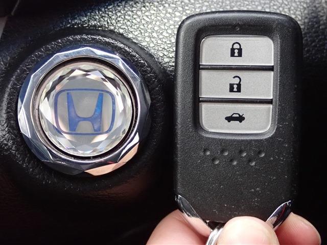 ホンダ アコード　ハイブリッド ２．０ ＥＸ H28年 (関東) 99