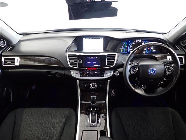 ホンダ アコード　ハイブリッド ２．０ ＥＸ H28年 (関東) 99