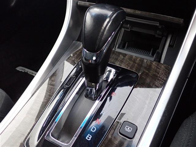 ホンダ アコード　ハイブリッド ２．０ ＥＸ H28年 (関東) 99