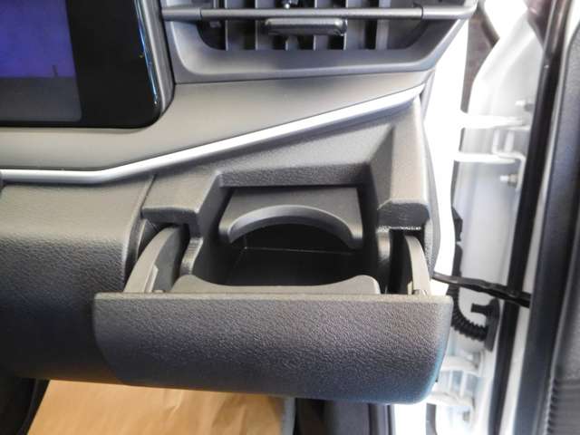 日産 ノート １．２ Ｓ R4年 (九州・沖縄) 99