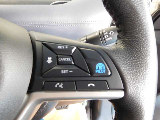 日産 セレナ １．２ Ｅ－ＰＯＷＥＲ ハイウェイスター Ｖ R2年 (九州・沖縄) 99