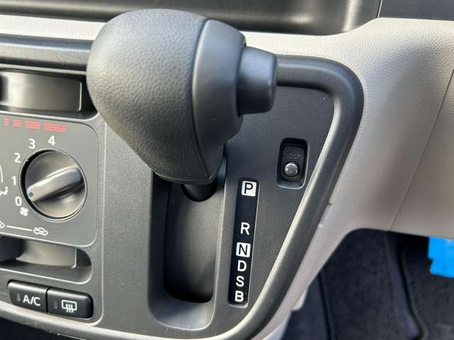 ダイハツ ブーン １．０ Ｘ ＳＡＩＩＩ R3年 (九州・沖縄) 99