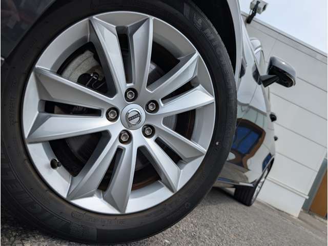 ボルボ Ｖ６０ Ｔ５　モメンタム R2年 (東北) 99