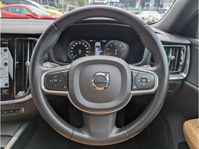 ボルボ Ｖ６０ Ｔ５　モメンタム R2年 (東北) 99