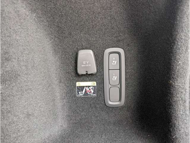 ボルボ Ｖ６０ Ｔ５　インスクリプション R1年 (東北) 99