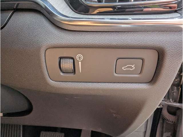 ボルボ Ｖ６０ Ｔ５　インスクリプション R1年 (東北) 99