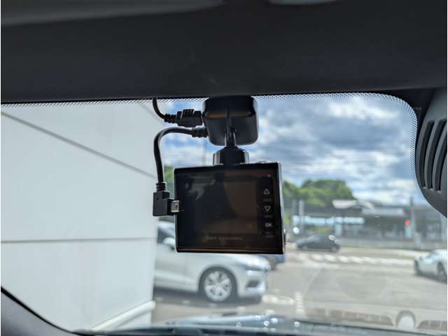 ボルボ Ｖ６０ Ｔ５　インスクリプション R1年 (東北) 99