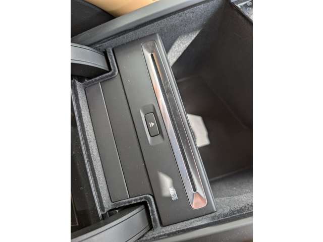 ボルボ Ｖ６０ Ｔ５　インスクリプション R1年 (東北) 99