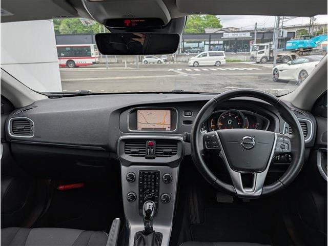 ボルボ Ｖ４０ Ｄ４ ダイナミック エディション ディーゼルターボ H30年 (東北) 99