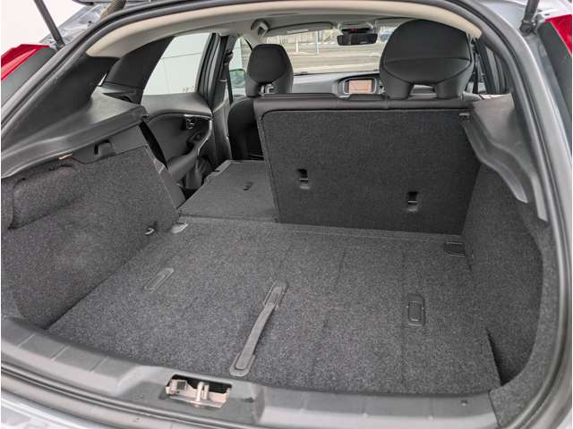 ボルボ Ｖ４０ Ｄ４ ダイナミック エディション ディーゼルターボ H30年 (東北) 99