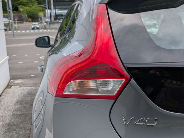 ボルボ Ｖ４０ Ｄ４ ダイナミック エディション ディーゼルターボ H30年 (東北) 99