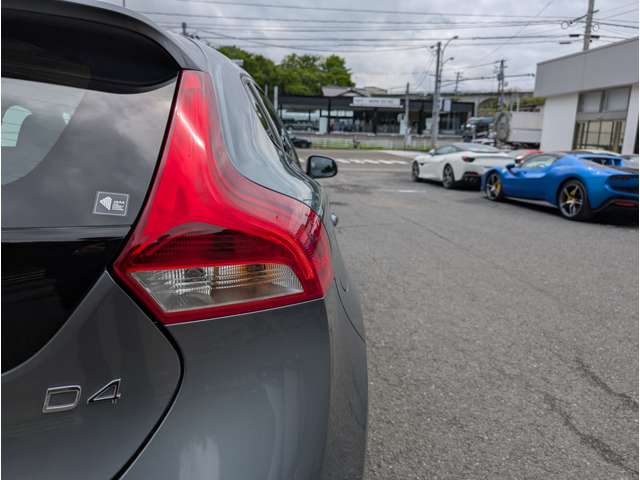 ボルボ Ｖ４０ Ｄ４ ダイナミック エディション ディーゼルターボ H30年 (東北) 99