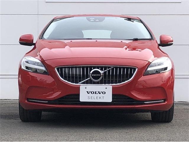 ボルボ Ｖ４０ Ｔ３　インスクリプション H29年 (東北) 99
