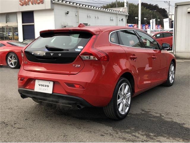 ボルボ Ｖ４０ Ｔ３　インスクリプション H29年 (東北) 99