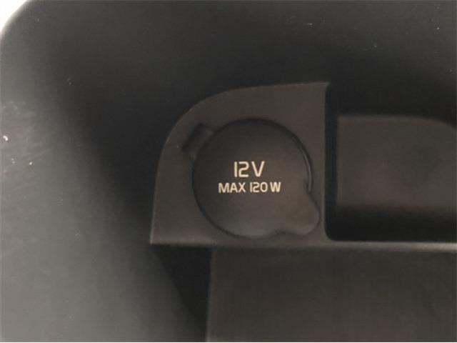 ボルボ Ｖ４０ Ｔ３　インスクリプション H29年 (東北) 99