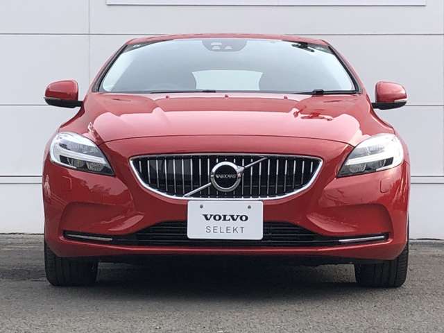ボルボ Ｖ４０ Ｔ３　インスクリプション H29年 (東北) 99