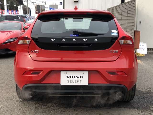 ボルボ Ｖ４０ Ｔ３　インスクリプション H29年 (東北) 99