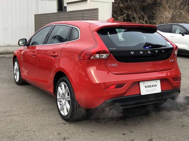 ボルボ Ｖ４０ Ｔ３　インスクリプション H29年 (東北) 99