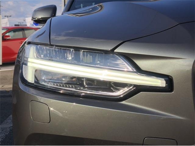 ボルボ Ｖ６０ Ｔ５　モメンタム R2年 (東北) 99