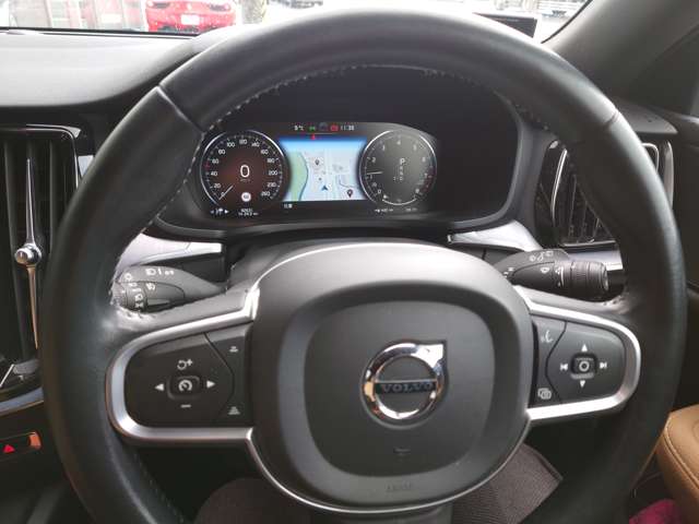 ボルボ Ｖ６０ Ｔ５　モメンタム R2年 (東北) 99