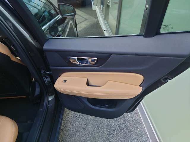 ボルボ Ｖ６０ Ｔ５　モメンタム R2年 (東北) 99