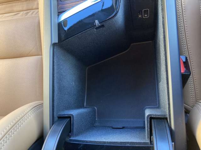 ボルボ Ｖ６０クロスカントリー Ｂ５ ＡＷＤ プロ ４ＷＤ R4年 (東北) 99