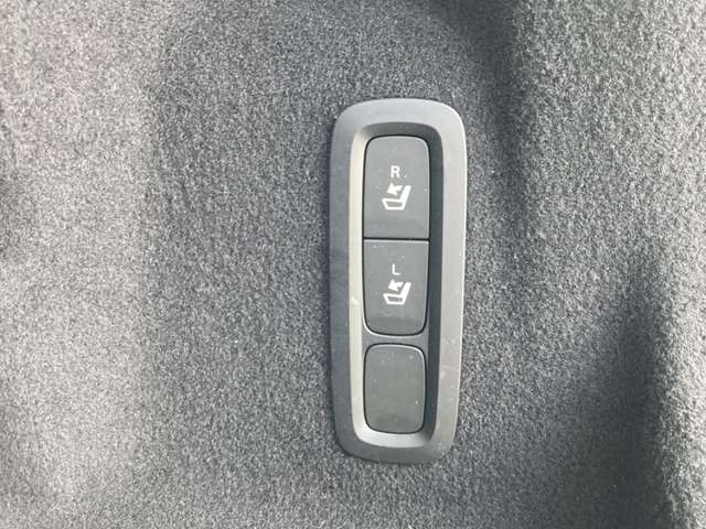 ボルボ ＸＣ６０ Ｄ４ ＡＷＤ モメンタム ディーゼルターボ ４ＷＤ H30年 (東北) 99