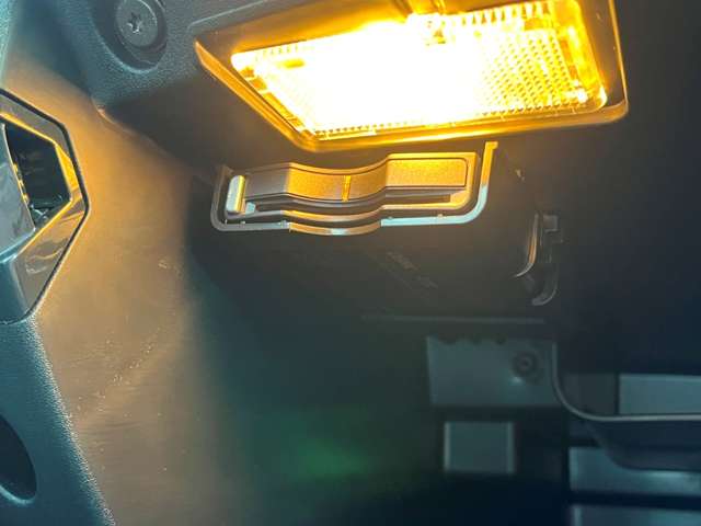 ボルボ Ｖ４０ Ｄ４ Ｒデザイン ディーゼルターボ H28年 (東北) 99