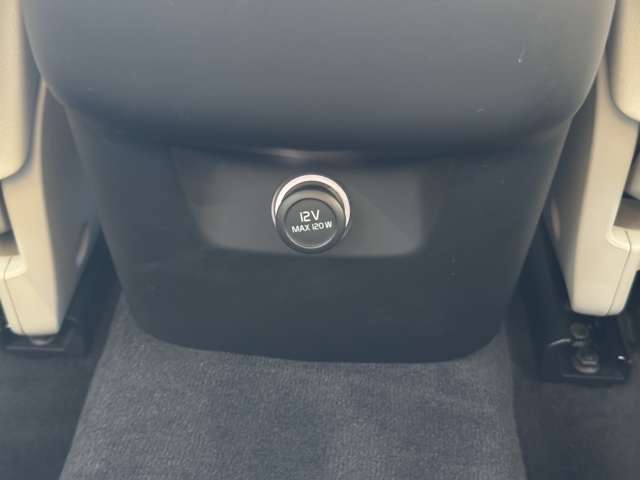 ボルボ ＸＣ６０ Ｄ４ ＡＷＤ インスクリプション ディーゼルターボ ４ＷＤ H30年 (東北) 99