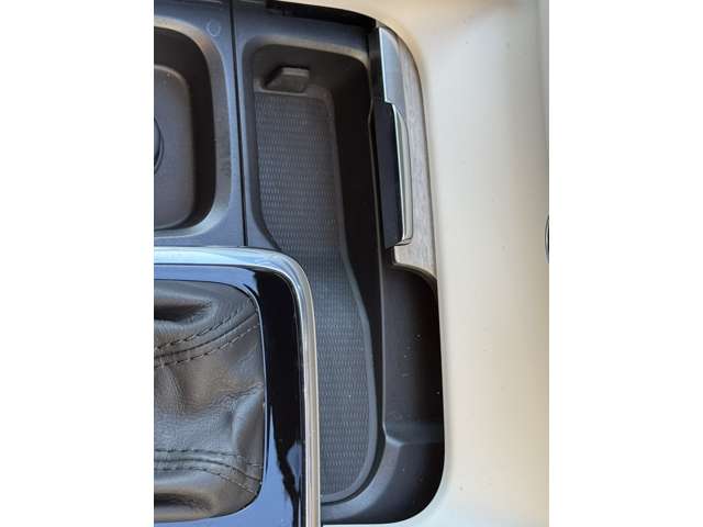 ボルボ ＸＣ６０ Ｄ４ ＡＷＤ インスクリプション ディーゼルターボ ４ＷＤ H30年 (東北) 99