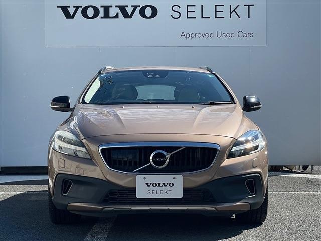 ボルボ Ｖ４０クロスカントリー Ｄ４ モメンタム ディーゼルターボ H28年 (東北) 99