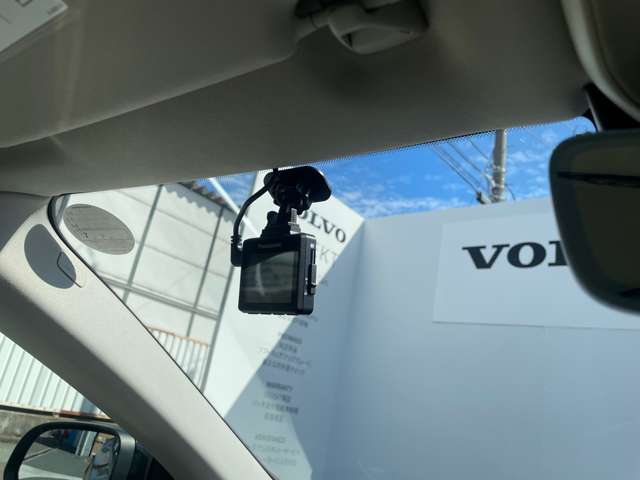 ボルボ Ｖ４０クロスカントリー Ｄ４ モメンタム ディーゼルターボ H28年 (東北) 99