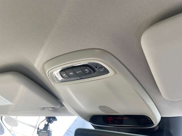 ボルボ Ｖ４０クロスカントリー Ｄ４ モメンタム ディーゼルターボ H28年 (東北) 99